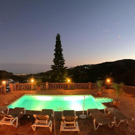 Villa Casa La Araucaria Frigiliana Exterior foto