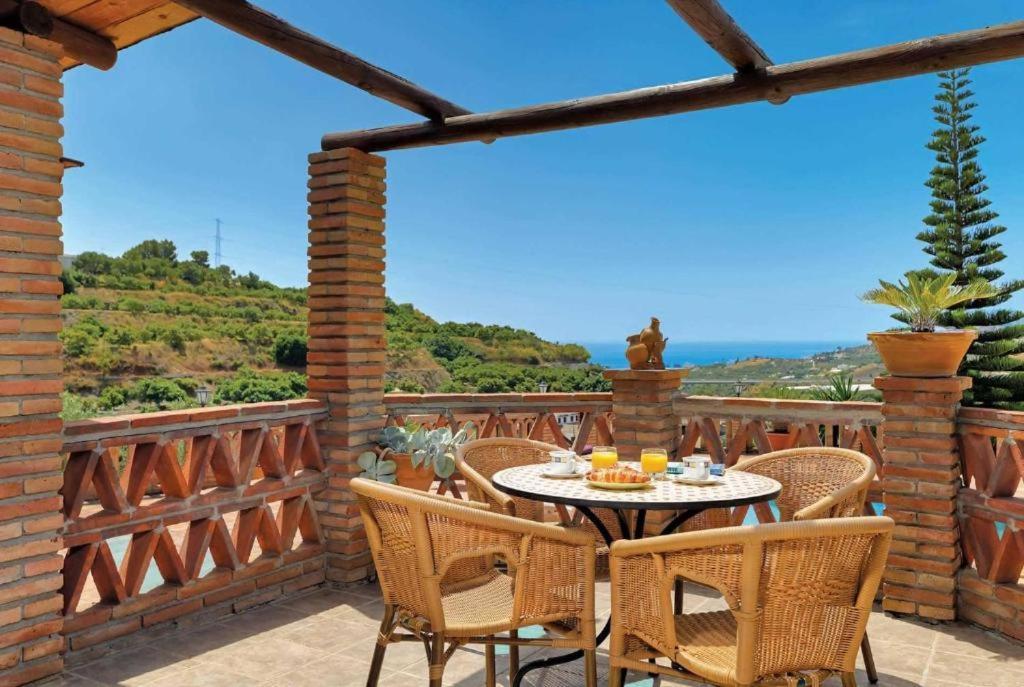 Villa Casa La Araucaria Frigiliana Exterior foto